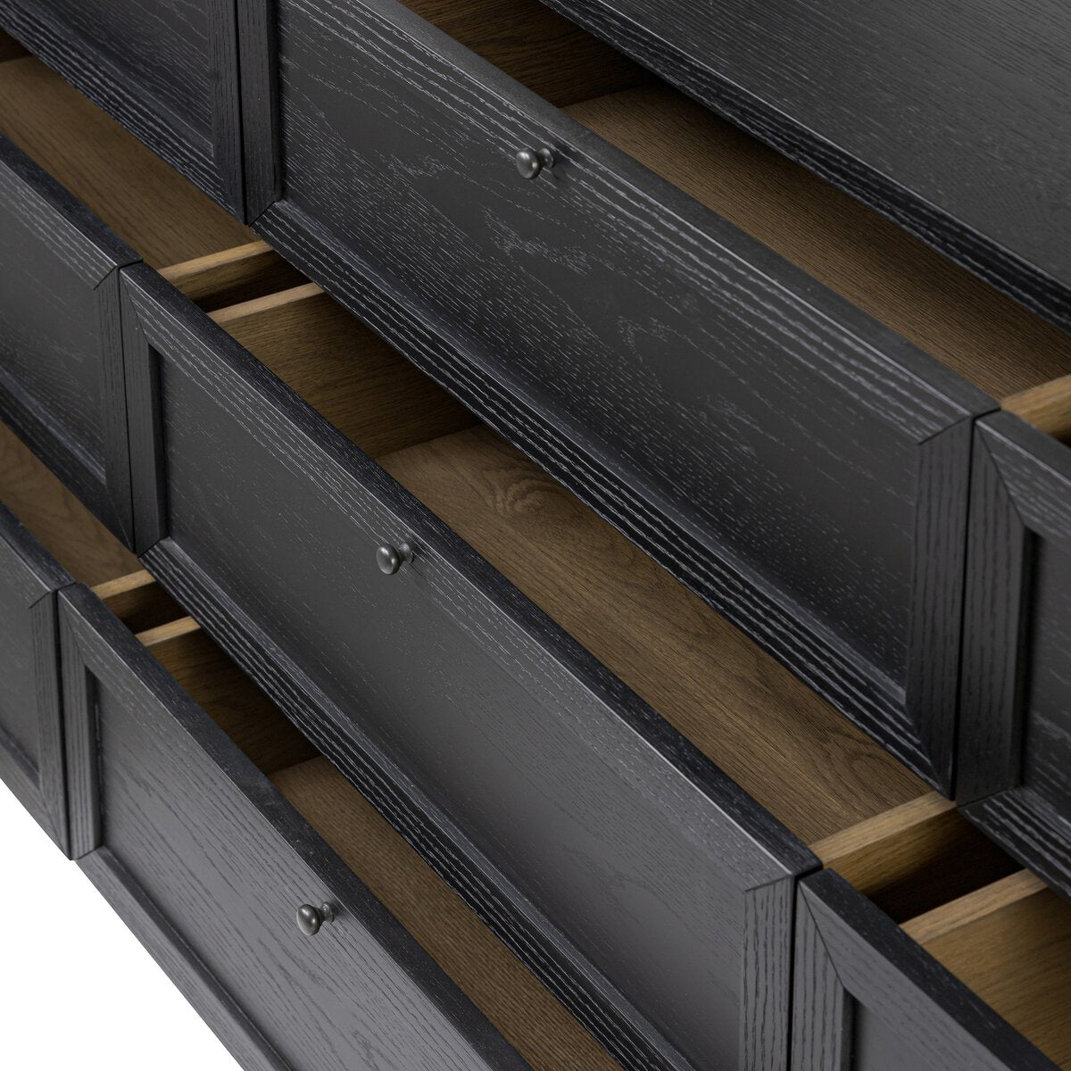 Mordric 9 Drawer Dresser - Bleached Oak Veneer